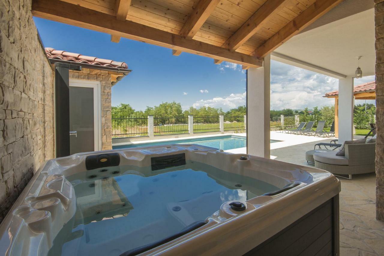 Villa Vespera Rosini 外观 照片