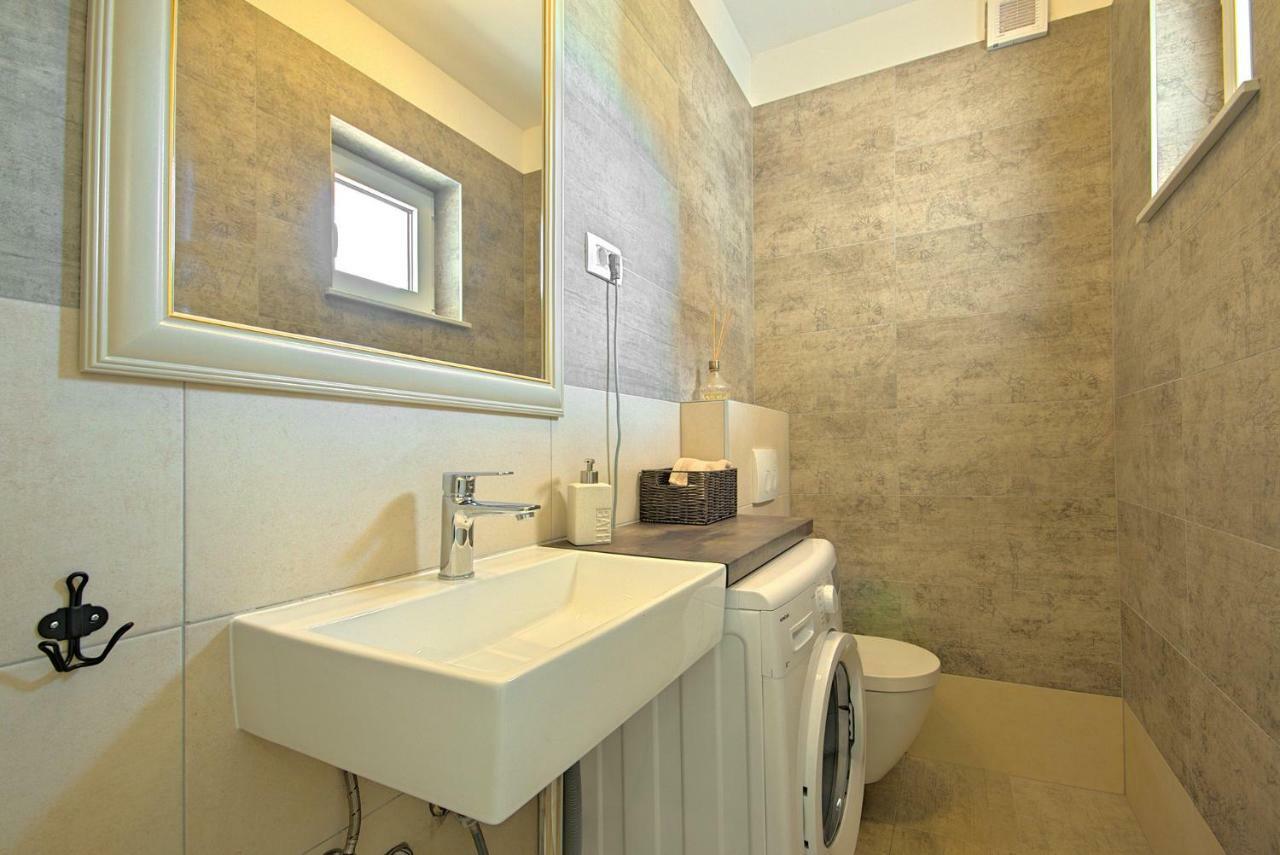 Villa Vespera Rosini 外观 照片